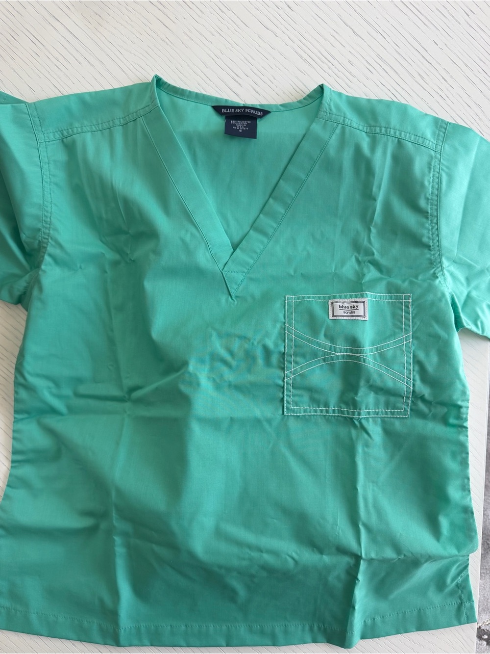 Blue Sky Surgical Green Scrub Set with Pink Drawstring - Picture 2 of 3